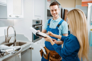 What Should Knoxville Homeowners Ask Before Hiring a Plumber?